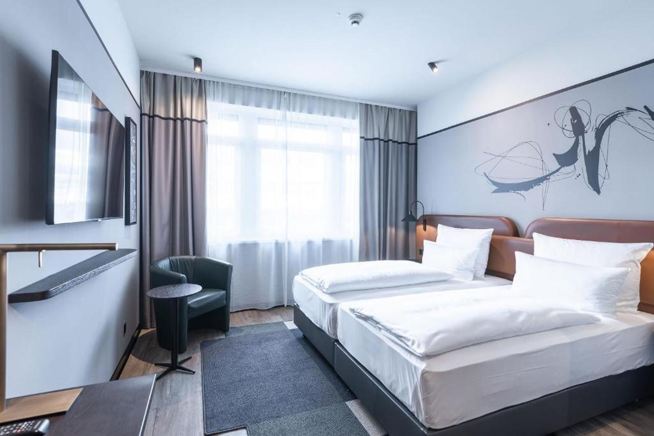 Titanic Comfort Kurfuerstendamm Berlin Exteriör bild