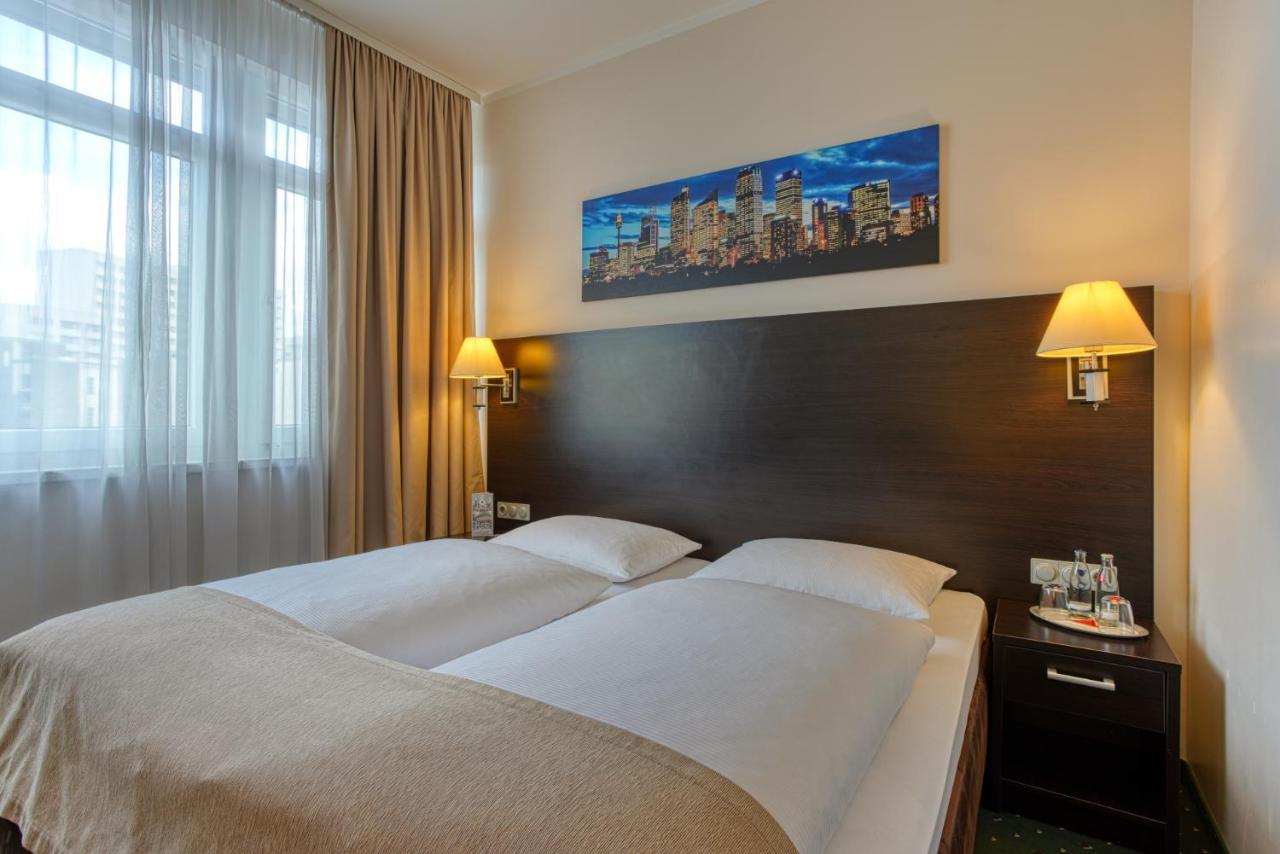 Titanic Comfort Kurfuerstendamm Berlin Exteriör bild