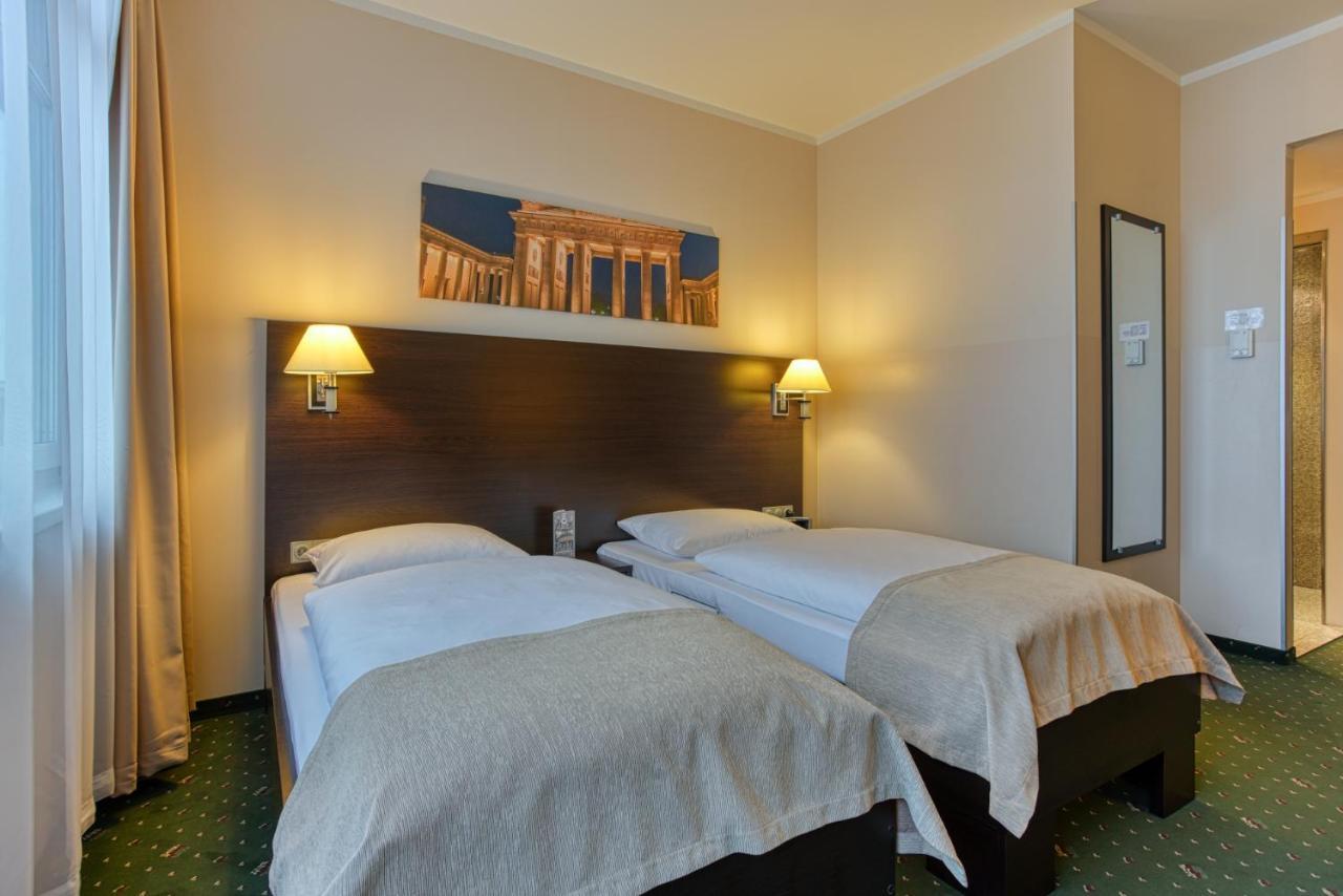 Titanic Comfort Kurfuerstendamm Berlin Exteriör bild