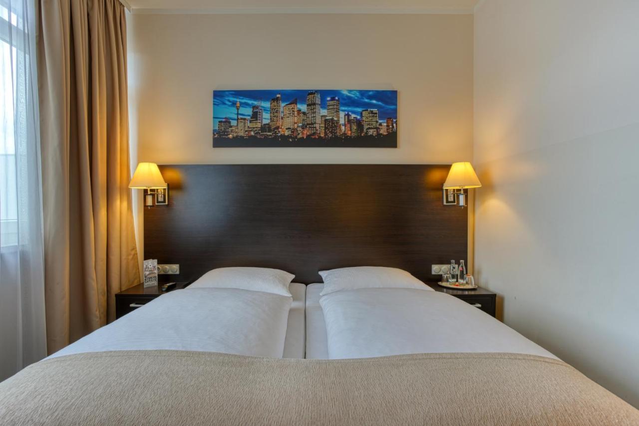 Titanic Comfort Kurfuerstendamm Berlin Exteriör bild